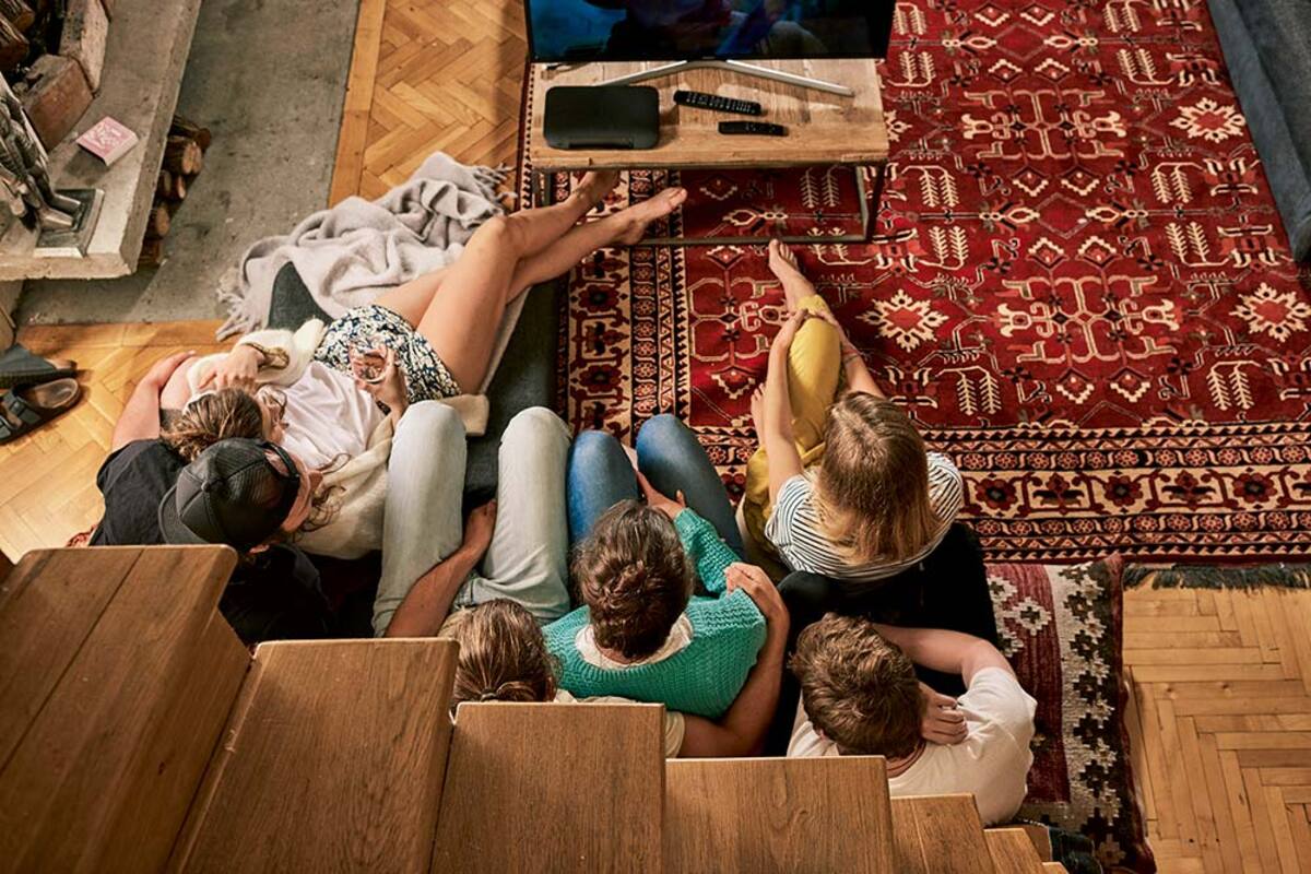 Wspólne oglądanie telewizji to dobry sposób na spędzanie czasu